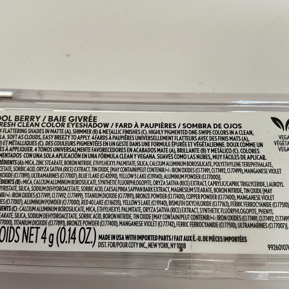 CoverGIRL Clean Fresh Clean Color Eyeshadow Quad Palette in 232 Cool Berry NWT